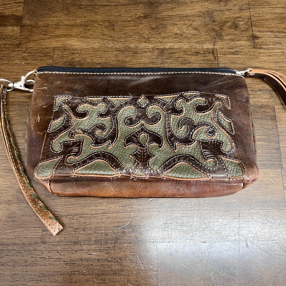 Leather Wristlet Clutch Bag Brown Tooled Leather Accent‎ Zip Closure